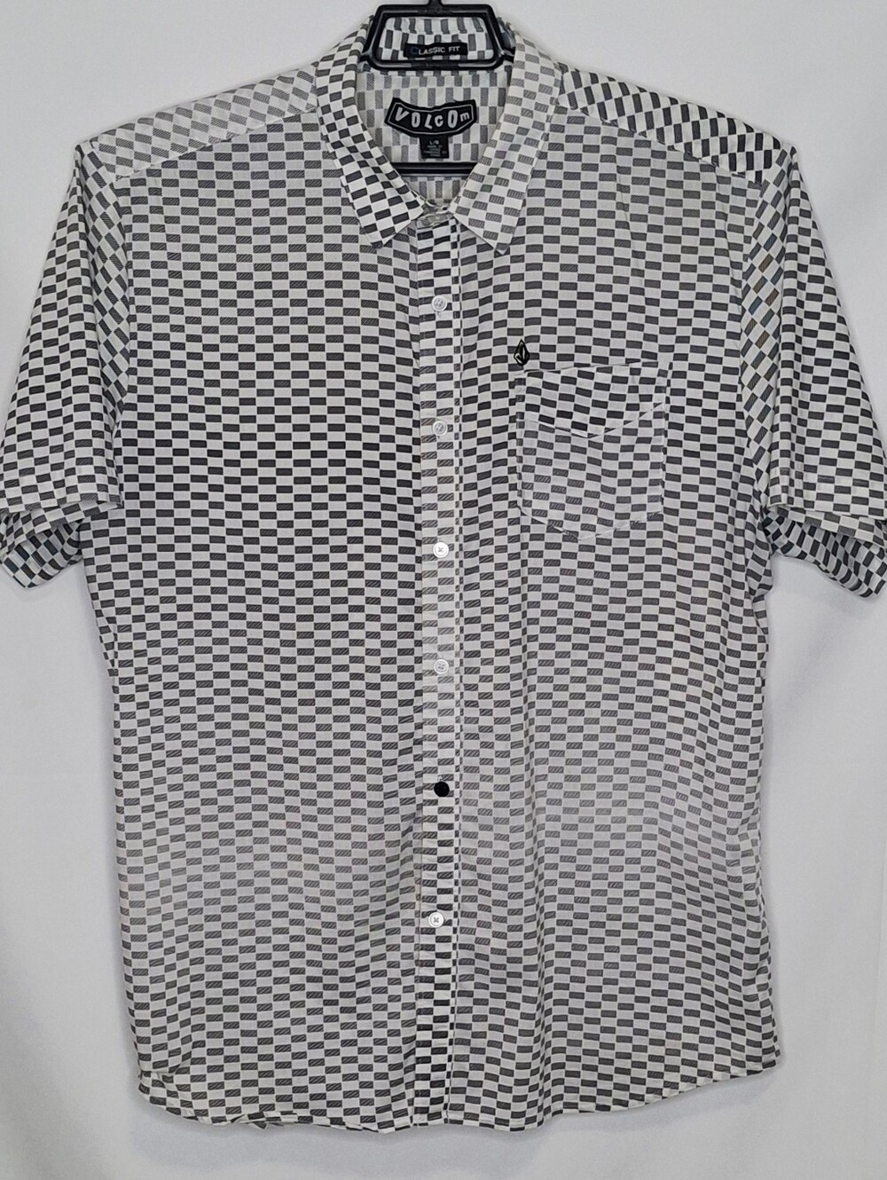 Volcom Men's Black & White Check Short-Sleeve Button-Up Shirt Large